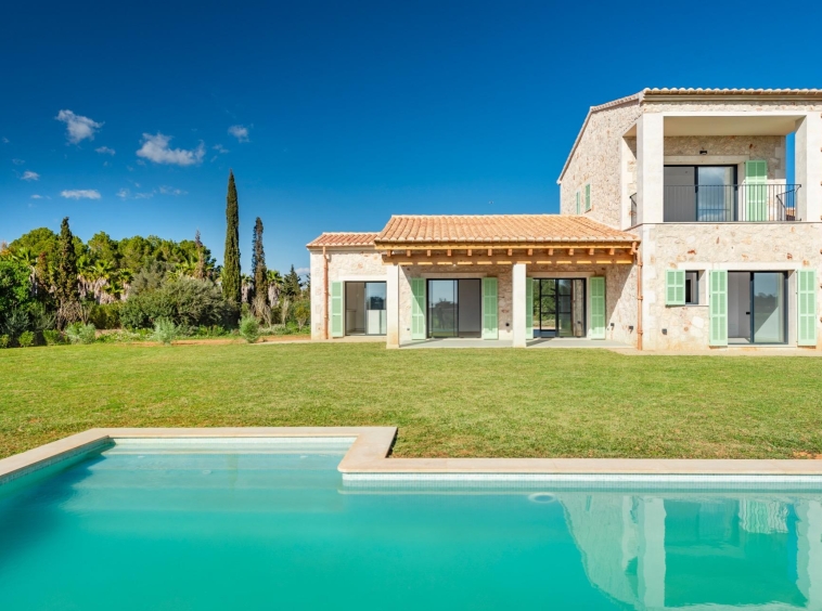 Vista exterior de la casa Campos