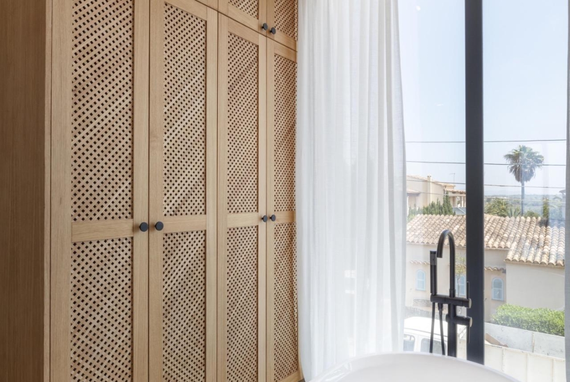 baño secundario en Villa de Lujo en Cala Figuera