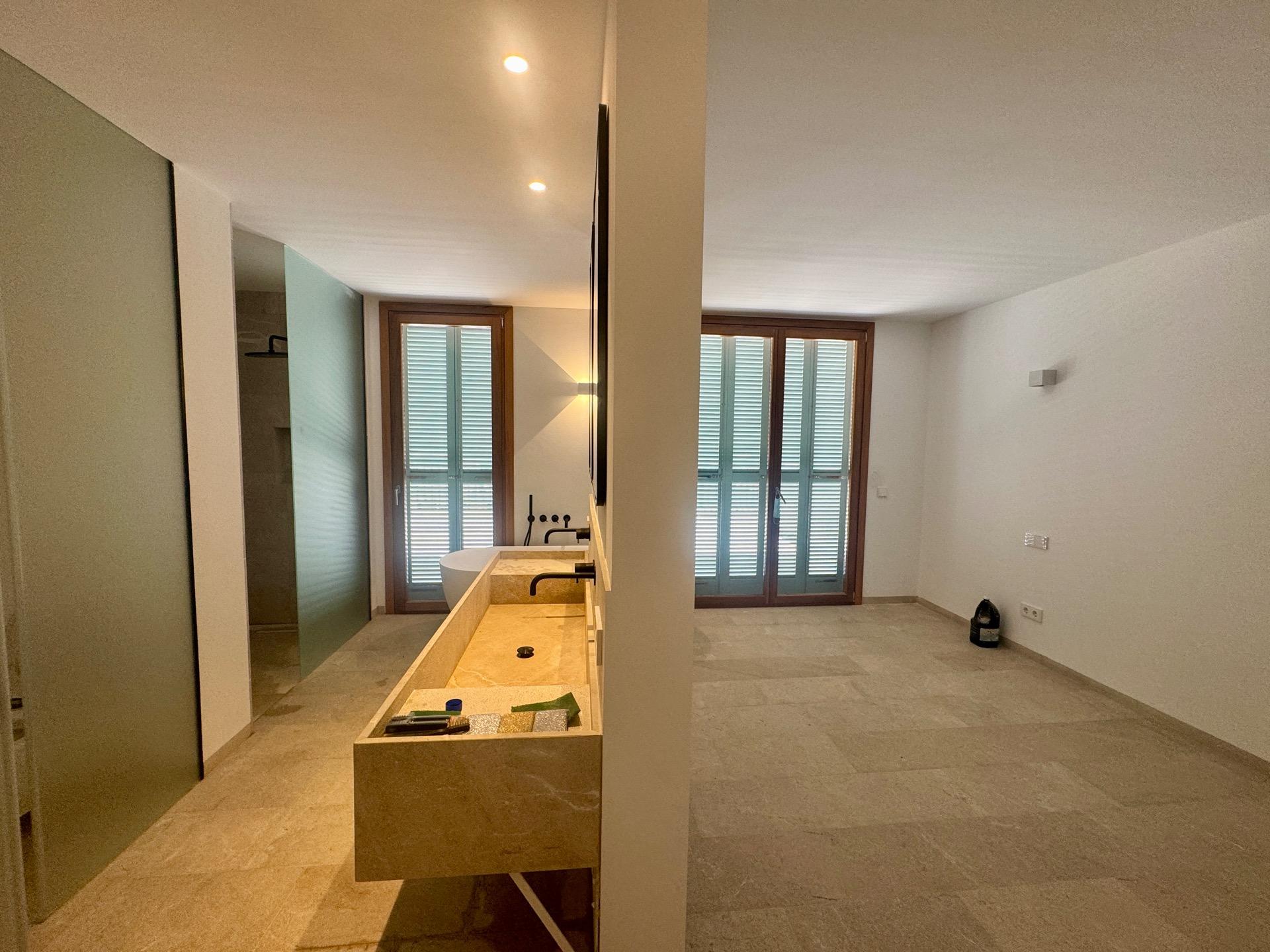 vista habitación y baño Casa en Santanyí