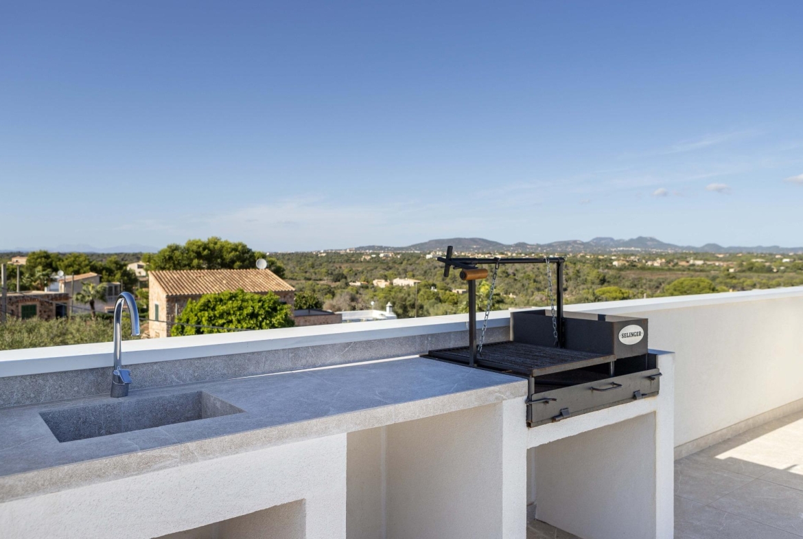 Zona BBQ terraza villa de lujo en Bonanova